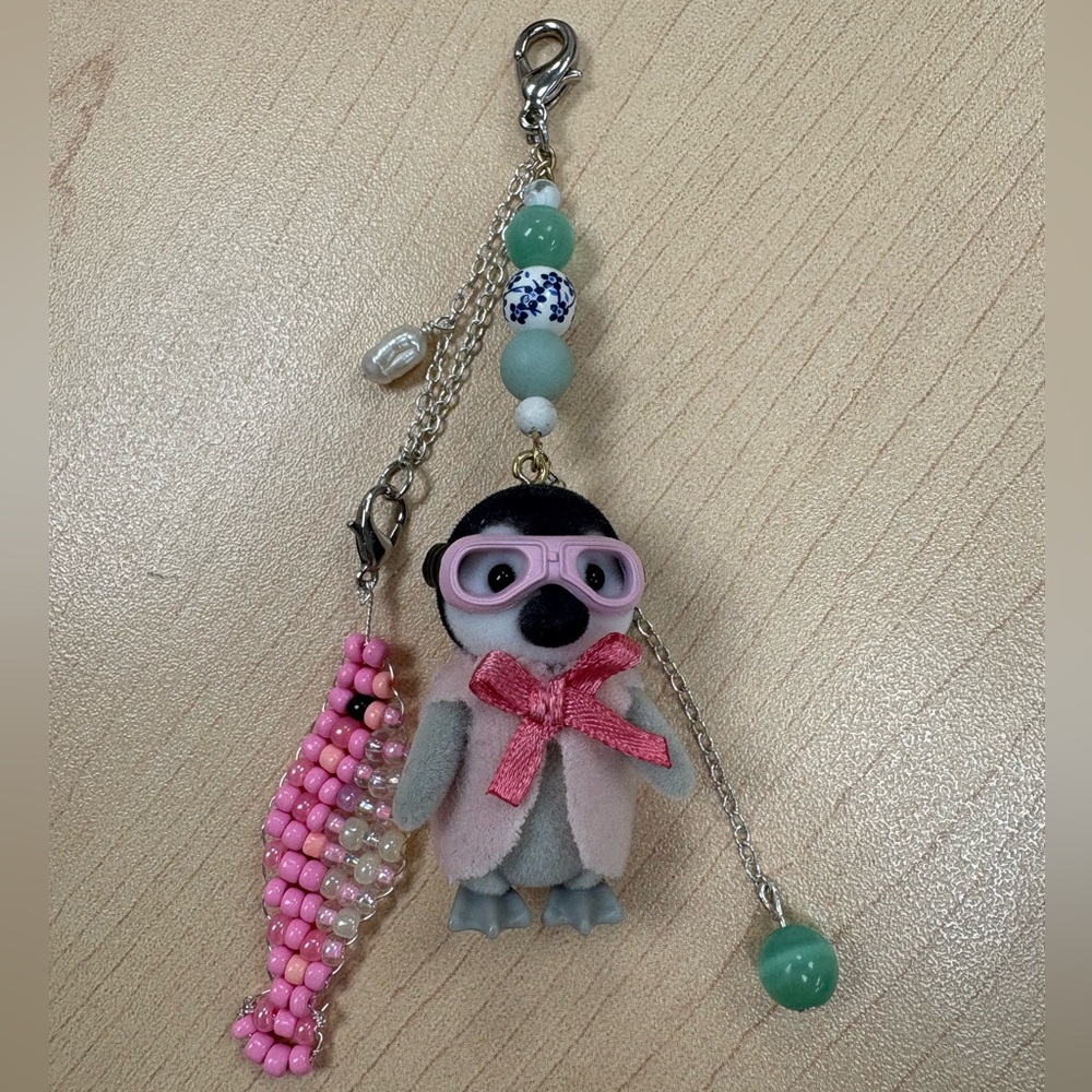 CALICO CRITTERS Custom Charm Keychains! 🐧 Penguin Baby “Pearl” 🩷